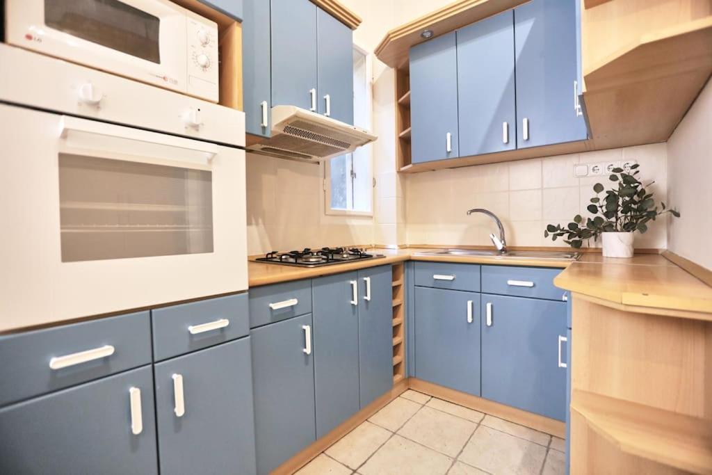 Unwind In Style W Sauna Dsgn 2Br Home Budapeste Exterior foto